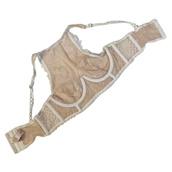 Victoria’s Secret Dream Angels Beige and White Halter Bra Size 32B - Picture 3 of 8